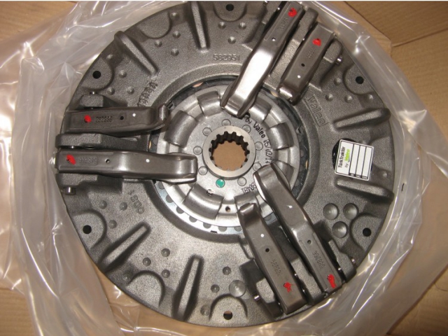 CNH 47953618 CLUTCH