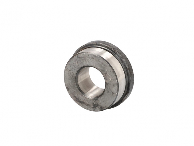 82002586 BUSHING