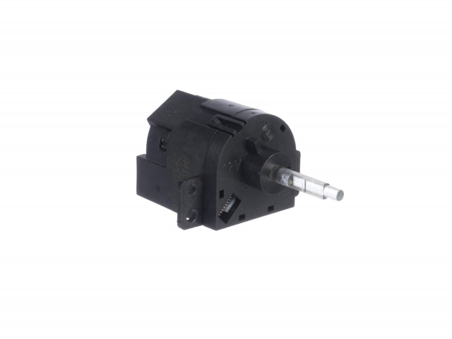 84582181 COMMUTATOR